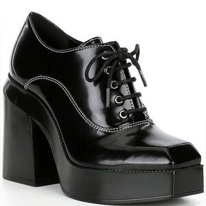 Gianni Bini Black Platform Shoes